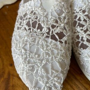 Toms Lace Slip-On Flats in Ivory